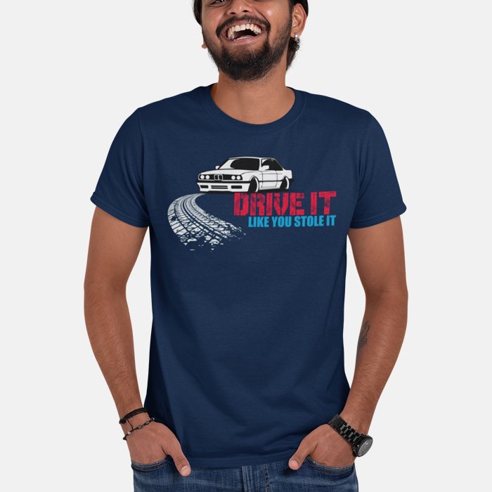 تي شيرت BMW للجنسين "قدها كما لو أنك سرقتها"